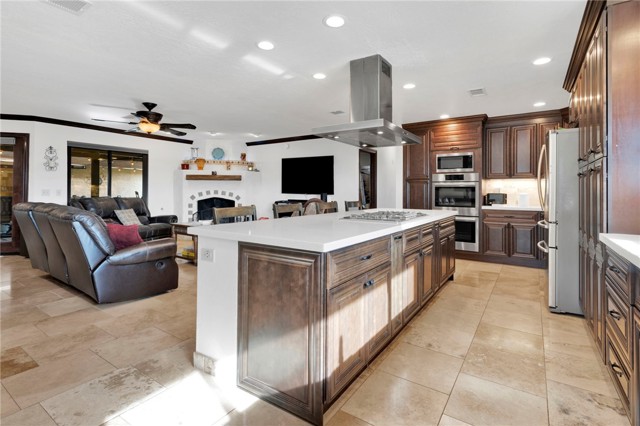 Detail Gallery Image 22 of 75 For 19978 Eyota, Apple Valley,  CA 92308 - 4 Beds | 3 Baths