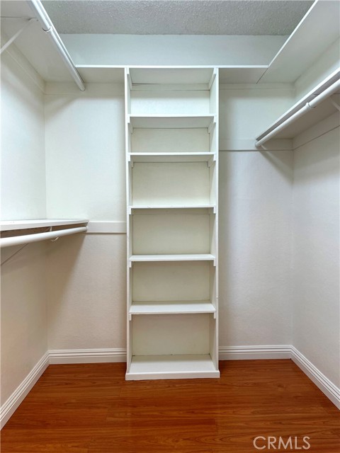 1077 Santo Antonio S Drive, Colton CA: https://media.crmls.org/medias/6128bab9-15a3-4432-99c9-93bea854d67e.jpg