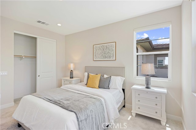 Detail Gallery Image 22 of 47 For 190 Tivoli Ln, Lake Forest,  CA 92630 - 4 Beds | 3/1 Baths