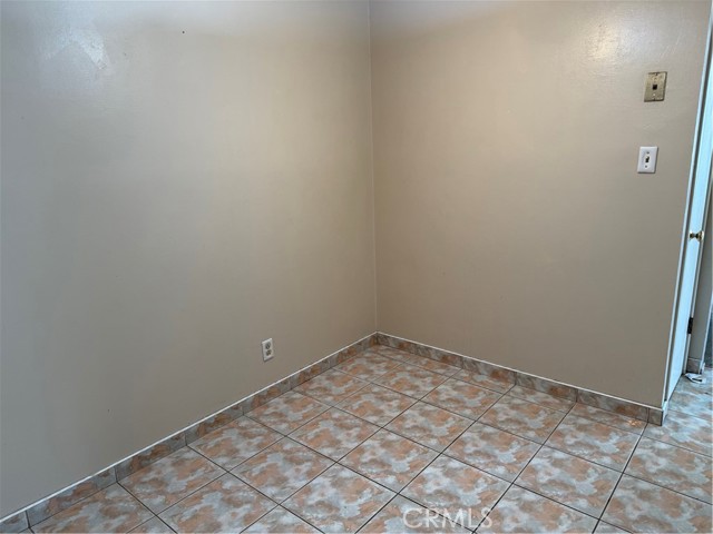 Detail Gallery Image 5 of 12 For 1445 Brookdale, Merced,  CA 95340 - 3 Beds | 2 Baths