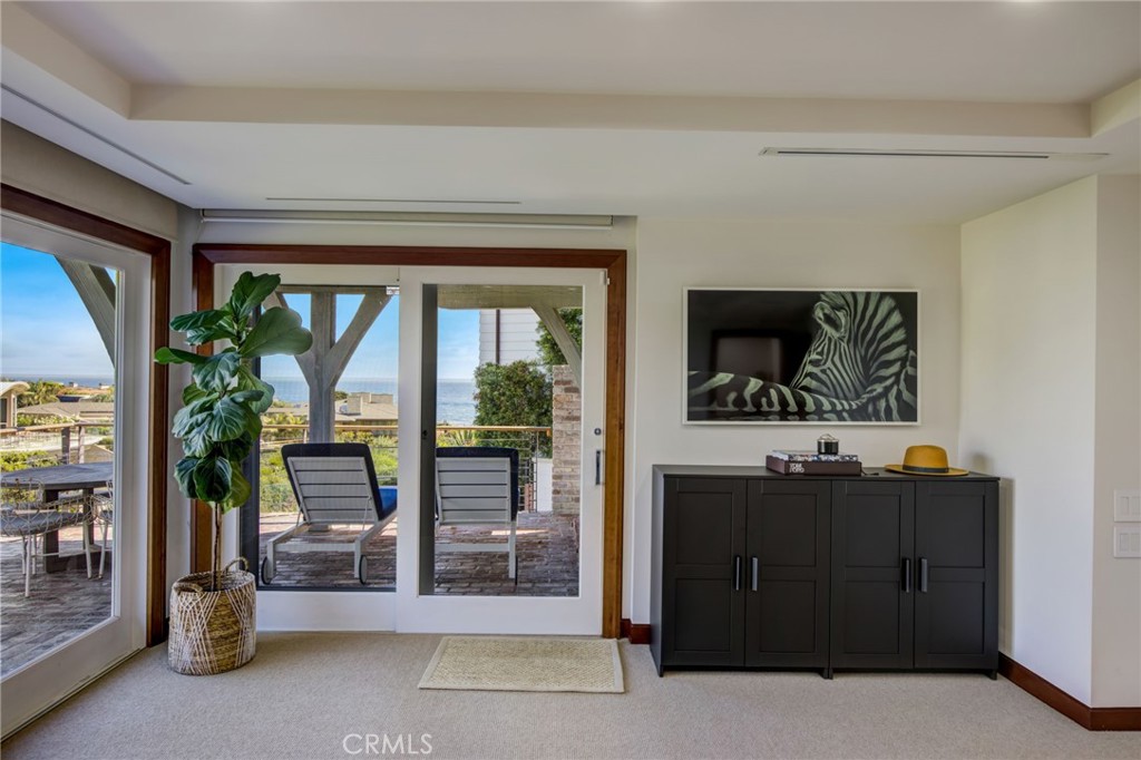 186 Shorecliff Road
