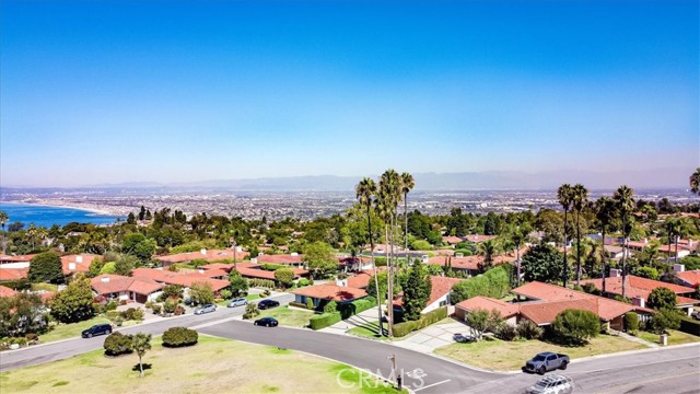 106 Coronel Plaza, Palos Verdes Estates, California 90274, 3 Bedrooms Bedrooms, ,2 BathroomsBathrooms,Residential,Sold,Coronel,SB22022561