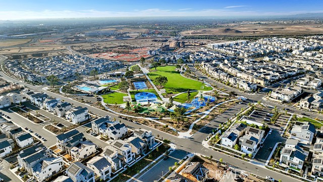 Detail Gallery Image 38 of 40 For 401 Junco, Irvine,  CA 92618 - 4 Beds | 3/2 Baths