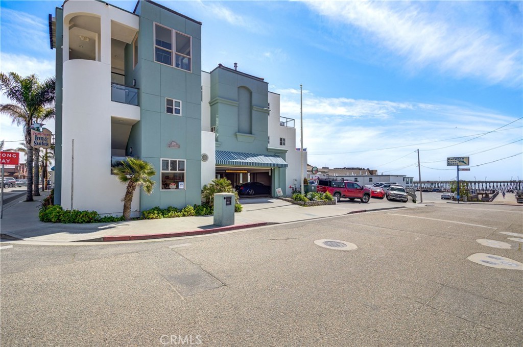 198 Main Street 10, Pismo Beach, CA 93449