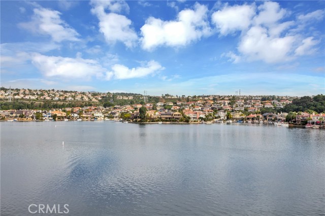 Image 31 of 34 For 26461 Via Lara