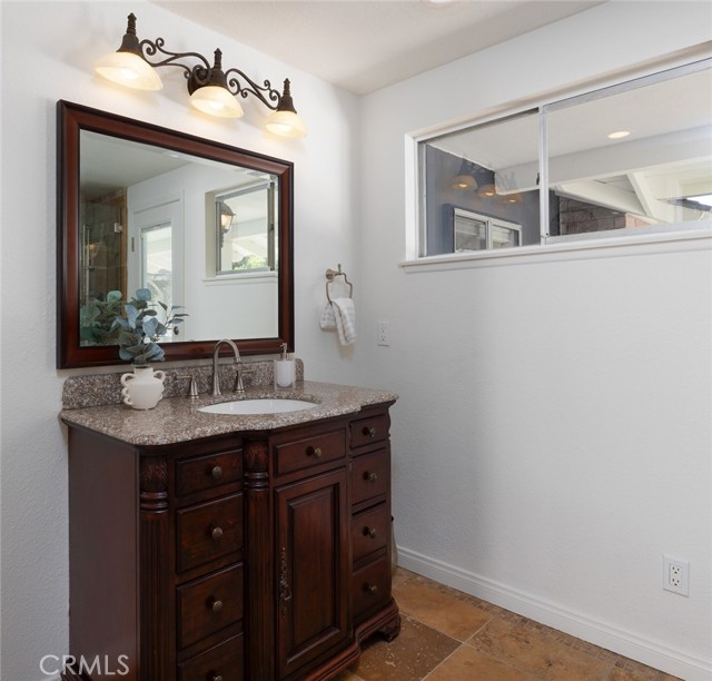 2119 E Denise Avenue, Orange CA: https://media.crmls.org/medias/612c542d-99ad-498d-a2fd-5d8276aa911d.jpg