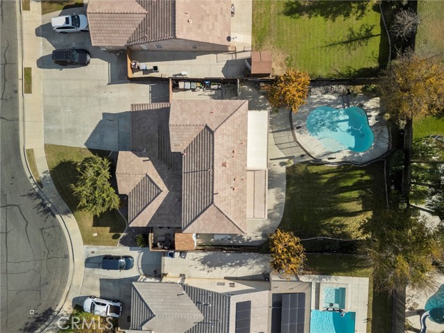 Detail Gallery Image 9 of 67 For 12809 Trafalgar Square, Bakersfield,  CA 93312 - 5 Beds | 3 Baths