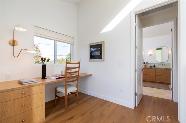4 Bed Home for Sale in Costa Mesa, California