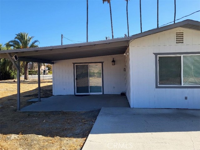 Detail Gallery Image 2 of 27 For 43498 Cedar Ave, Hemet,  CA 92544 - 2 Beds | 2 Baths