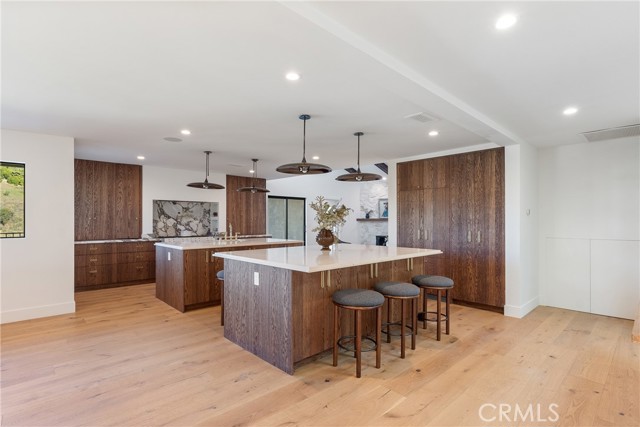 Detail Gallery Image 11 of 61 For 3250 Coldwater Canyon Ave, Studio City,  CA 91604 - 4 Beds | 4 Baths