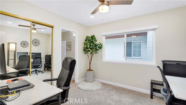 15061 Glass Circle, Irvine CA: https://media.crmls.org/medias/6130d42e-3f4e-40c7-9a5b-12f57a279c0e.jpg