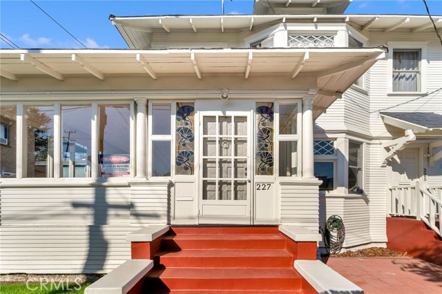 227 N Avenue 57, Los Angeles CA: https://media.crmls.org/medias/6130e85d-ea77-4692-b934-bba942b4c1b6.jpg