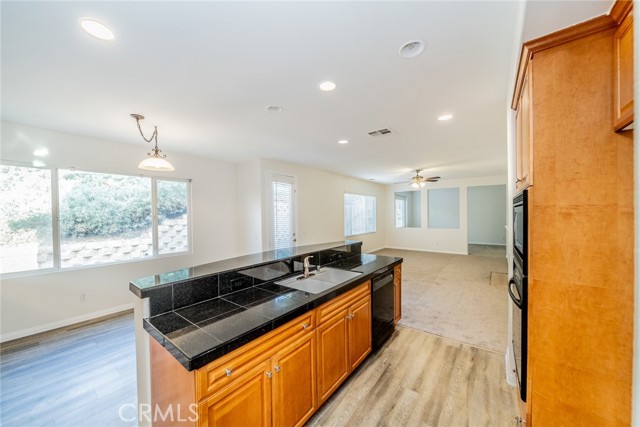 Detail Gallery Image 13 of 51 For 35213 Nightingale St, Winchester,  CA 92596 - 4 Beds | 2/1 Baths