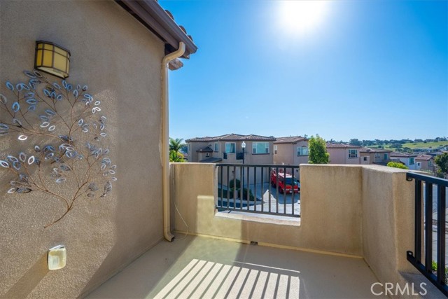 Detail Gallery Image 10 of 34 For 114 Village, Pismo Beach,  CA 93449 - 4 Beds | 2/1 Baths