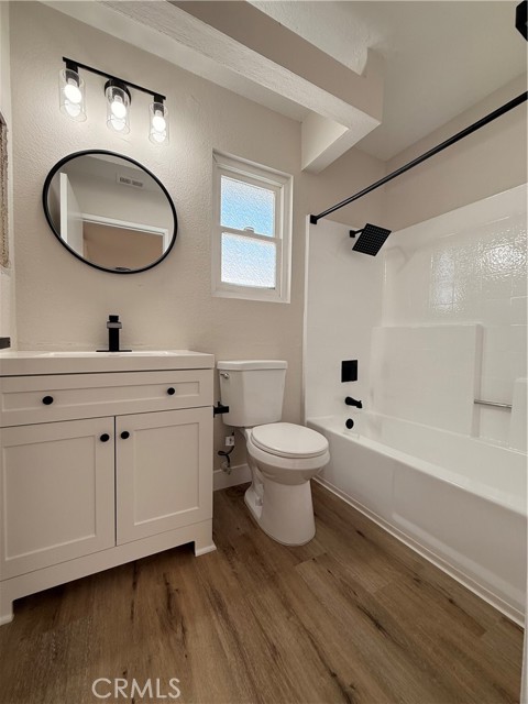 Detail Gallery Image 17 of 19 For 17020 Micallef St, Fontana,  CA 92336 - 4 Beds | 2/1 Baths