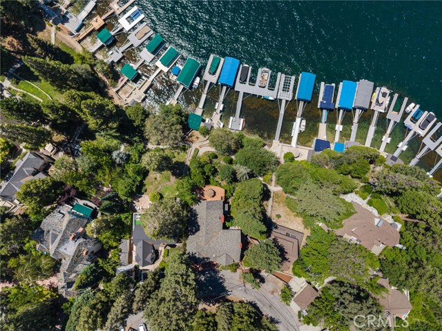 316 John Muir, Lake Arrowhead CA: https://media.crmls.org/medias/6133947e-2276-493a-bdca-5dead1717bbc.jpg