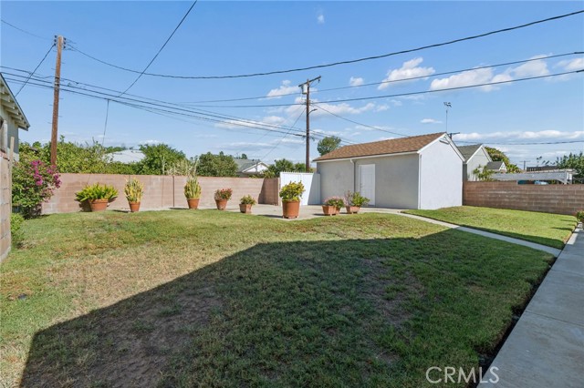 9250 Arleta photo 52