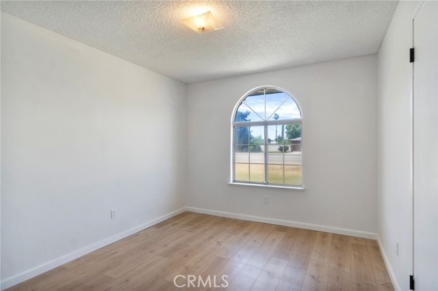 Detail Gallery Image 13 of 23 For 25732 Avenue 17, Madera,  CA 93638 - 3 Beds | 2 Baths