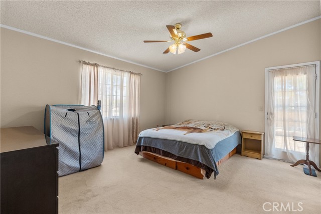 16818 Koch Street, Mojave CA: https://media.crmls.org/medias/61356063-ff91-4aca-8012-0b57512b8c8e.jpg