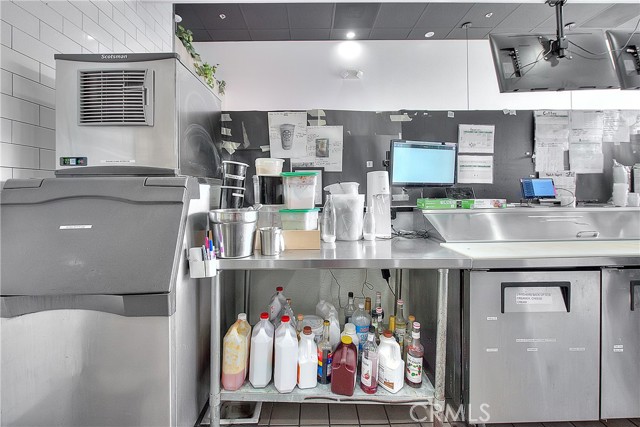 1889 University Avenue, California, ,Business Opportunity,For Sale,1889 University Avenue,CRPW24168494