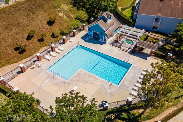 Image 53 of 63 For 3 Taylor Place