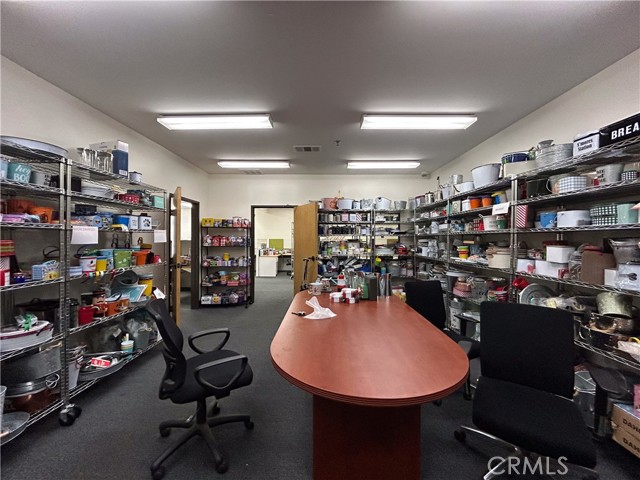 16018 Adelante Street, Irwindale, California 91702, ,Commercial Lease,For Rent,16018 Adelante Street,CRAR25065200