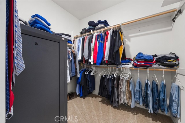 28537 Vista Del Rio Drive, Valencia CA: https://media.crmls.org/medias/613a83f8-3e17-4e63-9238-d42685465a50.jpg