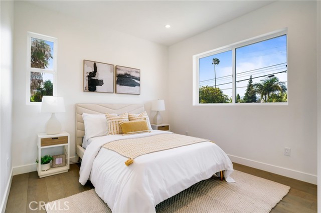 Detail Gallery Image 32 of 47 For 6082 W 18th St, Los Angeles,  CA 90035 - – Beds | – Baths