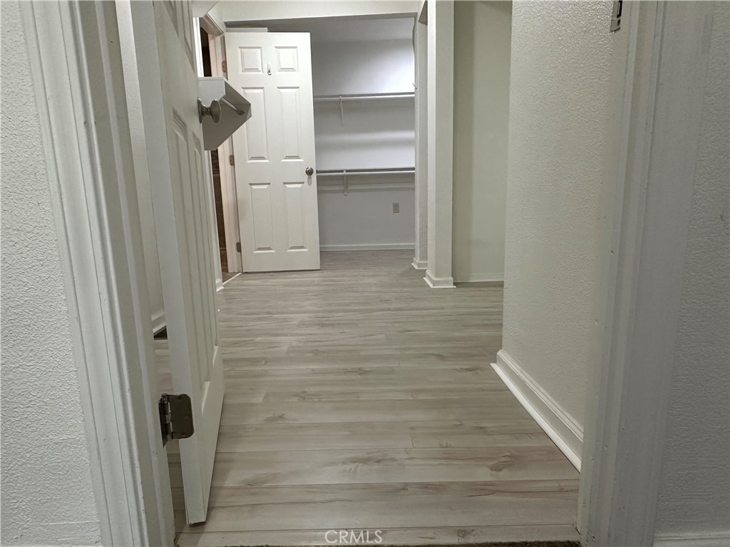 https://media.crmls.org/medias/613abafb-f73d-4acc-ad8c-563c2febbcb0.jpg?preset=X-Large
