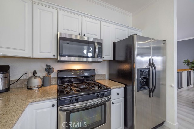 Detail Gallery Image 12 of 45 For 1842 Baldwin Lake, Big Bear City,  CA 92314 - 3 Beds | 2/1 Baths