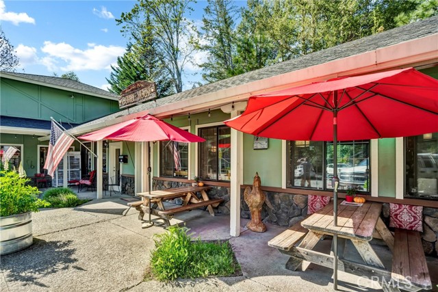 0, Cobb CA: https://media.crmls.org/medias/613b55ed-5b08-4f68-963b-7157489ec8c6.jpg