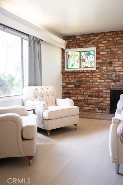 Detail Gallery Image 4 of 50 For 705 E Foothill Blvd, Glendora,  CA 91741 - 4 Beds | 2 Baths