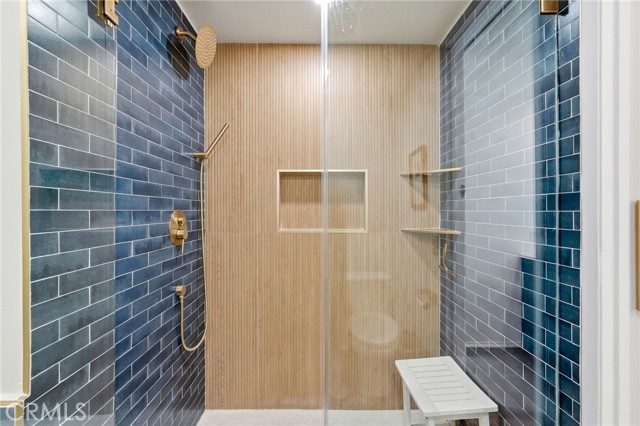 Detail Gallery Image 39 of 54 For 17711 Margate St #103,  Encino,  CA 91316 - 2 Beds | 1/1 Baths