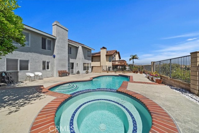 Detail Gallery Image 39 of 41 For 17927 via La Cresta, Chino Hills,  CA 91709 - 4 Beds | 3 Baths