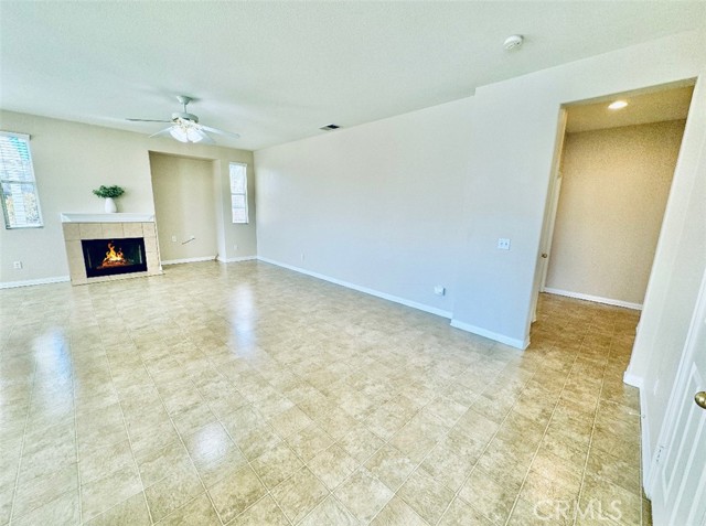 Detail Gallery Image 16 of 34 For 30877 Mirage Cir, Menifee,  CA 92584 - 4 Beds | 2 Baths