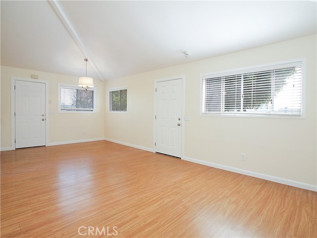 Detail Gallery Image 7 of 11 For 4703 Gundry, Long Beach,  CA 90807 - 2 Beds | 1 Baths