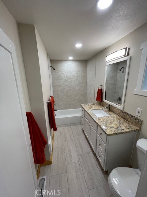 MLS #OC25276523 image #15