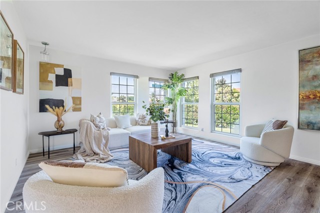 448 E Sandra Avenue, Arcadia CA: https://media.crmls.org/medias/613fa6d8-3877-400f-b948-0663b91b3fd6.jpg