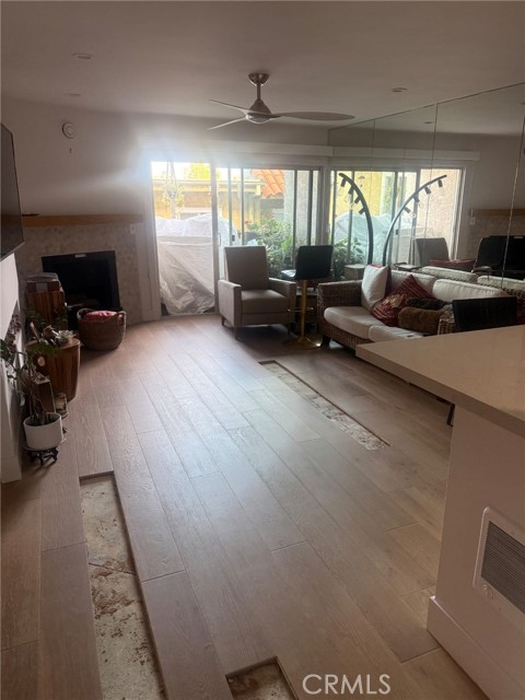 Detail Gallery Image 16 of 24 For 8740 Tuscany #211,  Playa Del Rey,  CA 90293 - 1 Beds | 1 Baths