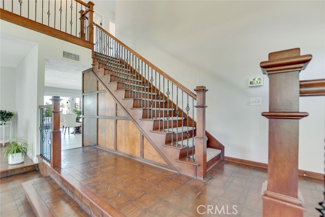 7022 Wheeler Avenue, La Verne CA: https://media.crmls.org/medias/61403d9e-8a28-45f8-82ac-404f383cadc2.jpg