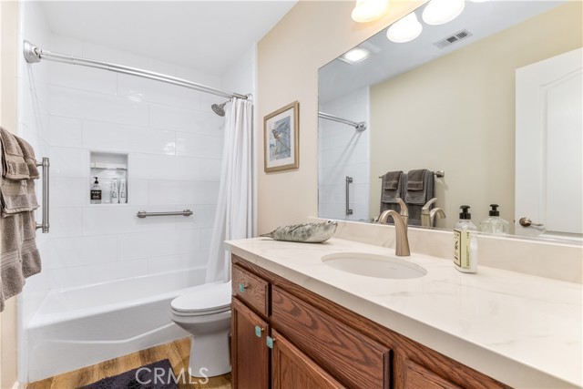 Image 34 of 60 For 1650 Briarwood Place
