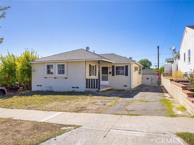 3141 N Frederic ST
