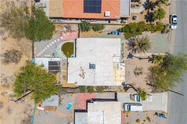 12315 Avenida Alta Loma, Desert Hot Springs CA: https://media.crmls.org/medias/6142a53e-2929-4a75-8612-e9eac2da594d.jpg