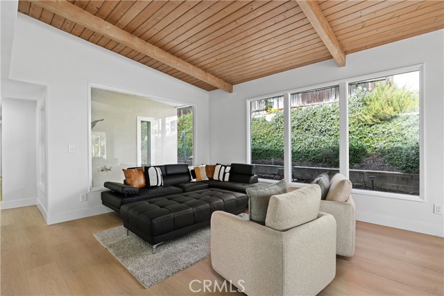 Detail Gallery Image 3 of 39 For 1219 N Raymond Ave, Fullerton,  CA 92831 - 4 Beds | 2/1 Baths