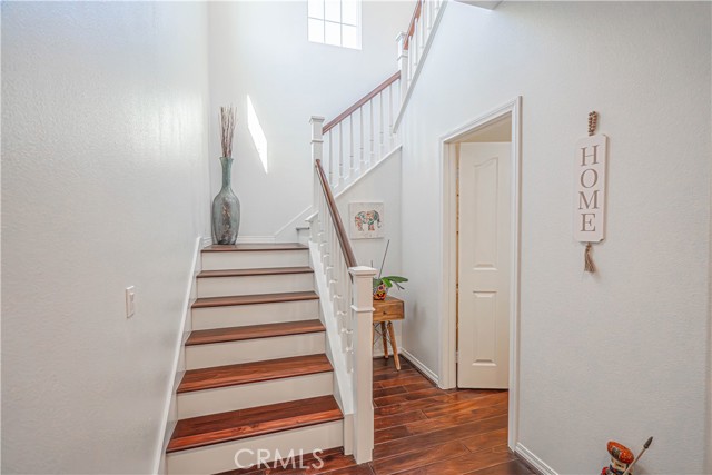 Detail Gallery Image 19 of 56 For 28267 N via Sonata Dr, Valencia,  CA 91354 - 3 Beds | 3 Baths