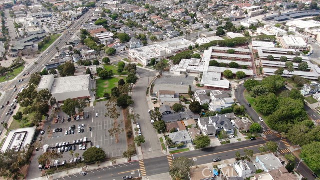 807 El Redondo Avenue, Redondo Beach, California 90277, 3 Bedrooms Bedrooms, ,1 BathroomBathrooms,Residential,For Sale,El Redondo,SB26098544