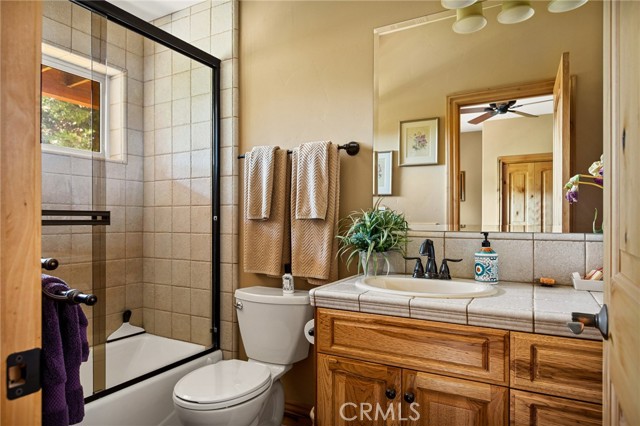 Detail Gallery Image 24 of 38 For 30910 Old City Creek Dr, Running Springs,  CA 92382 - 3 Beds | 2/1 Baths