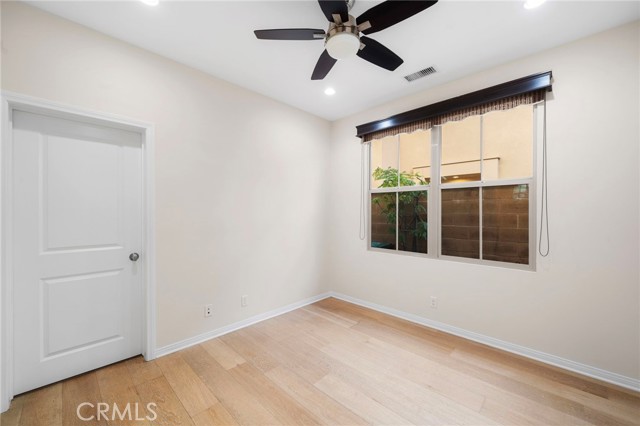 Detail Gallery Image 9 of 26 For 206 Bancroft, Irvine,  CA 92620 - 4 Beds | 3 Baths