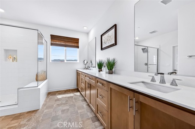 Detail Gallery Image 36 of 75 For 1306 Roots Way, Rancho Mission Viejo,  CA 92694 - 4 Beds | 3 Baths