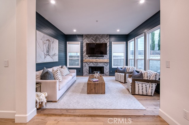 Image 11 of 55 For 21 Portmarnoch Court